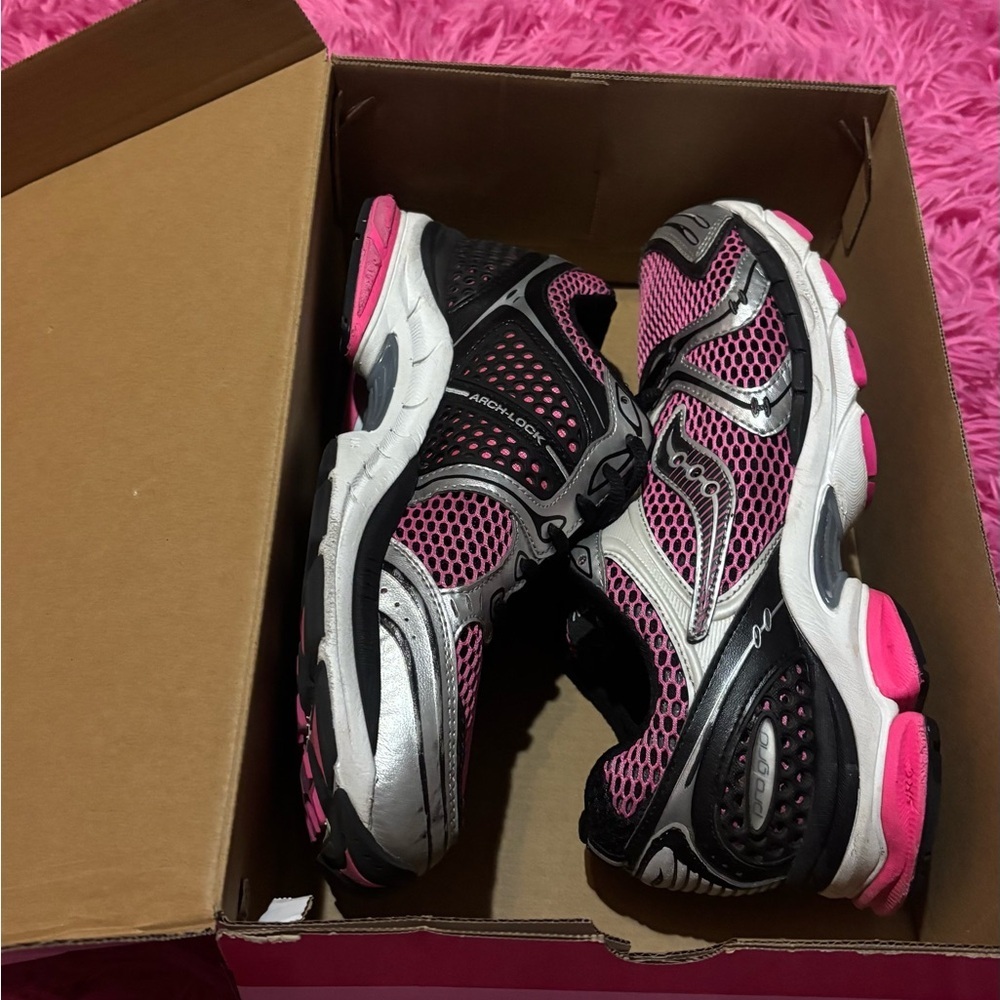 Saucony Pro Grid Triumph 4